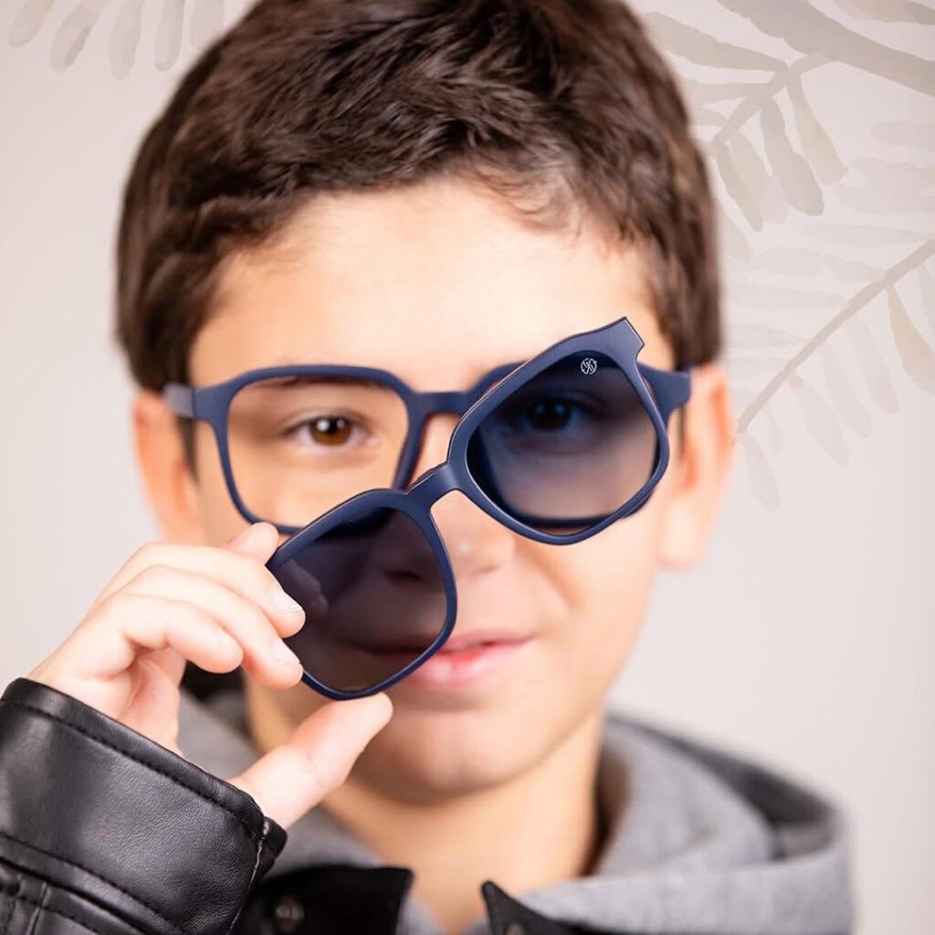OUTIKA — Monture enfant bleue & clip solaire